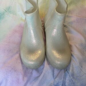 UGG Kids Glitter White Rain & Snow Boots